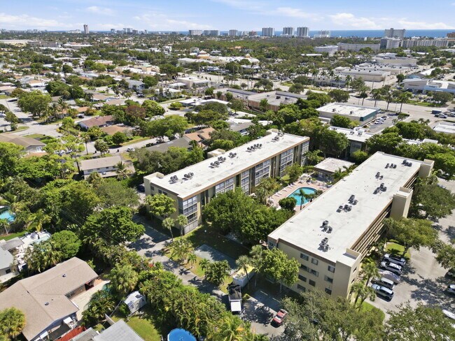 Building Photo - 367 S Federal Hwy