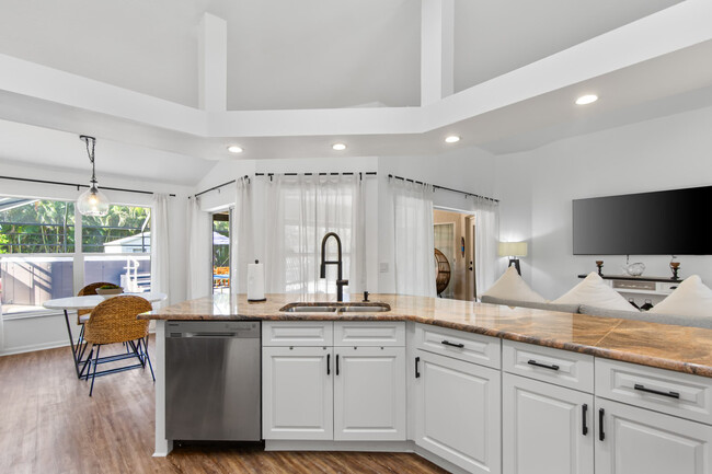 Building Photo - 1190 SW 57th St