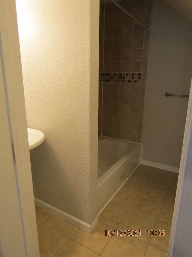 Building Photo - Lafayette