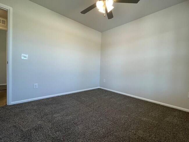 Building Photo - 3409 Piney River Dr