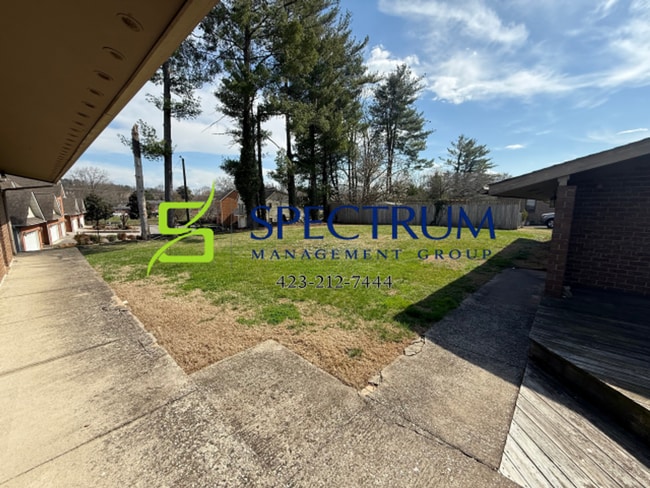 Building Photo - 828 Andy St