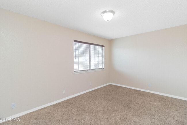 Building Photo - 3016 Tierra Cuervo Dr
