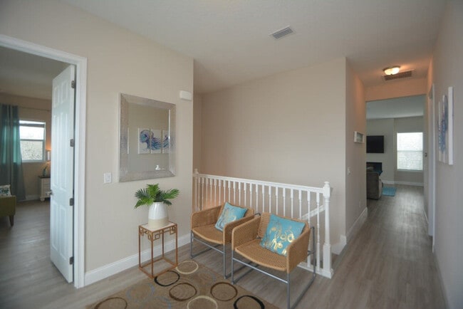 Building Photo - 36 Moody Dr