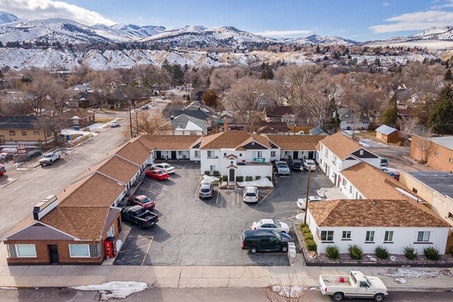 Primary Photo - Gate City Apartments