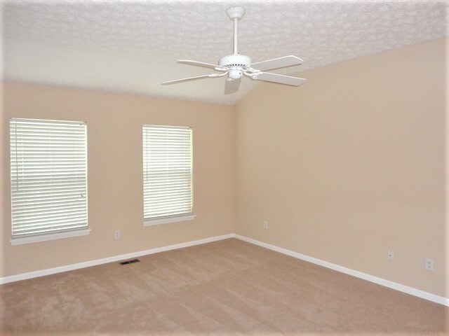 Building Photo - 13611 Stone Haven Dr