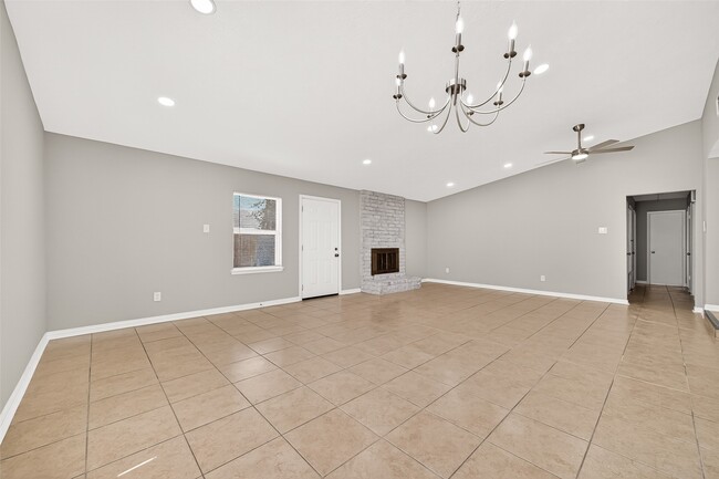 Building Photo - 7646 Winkle Wood Ln