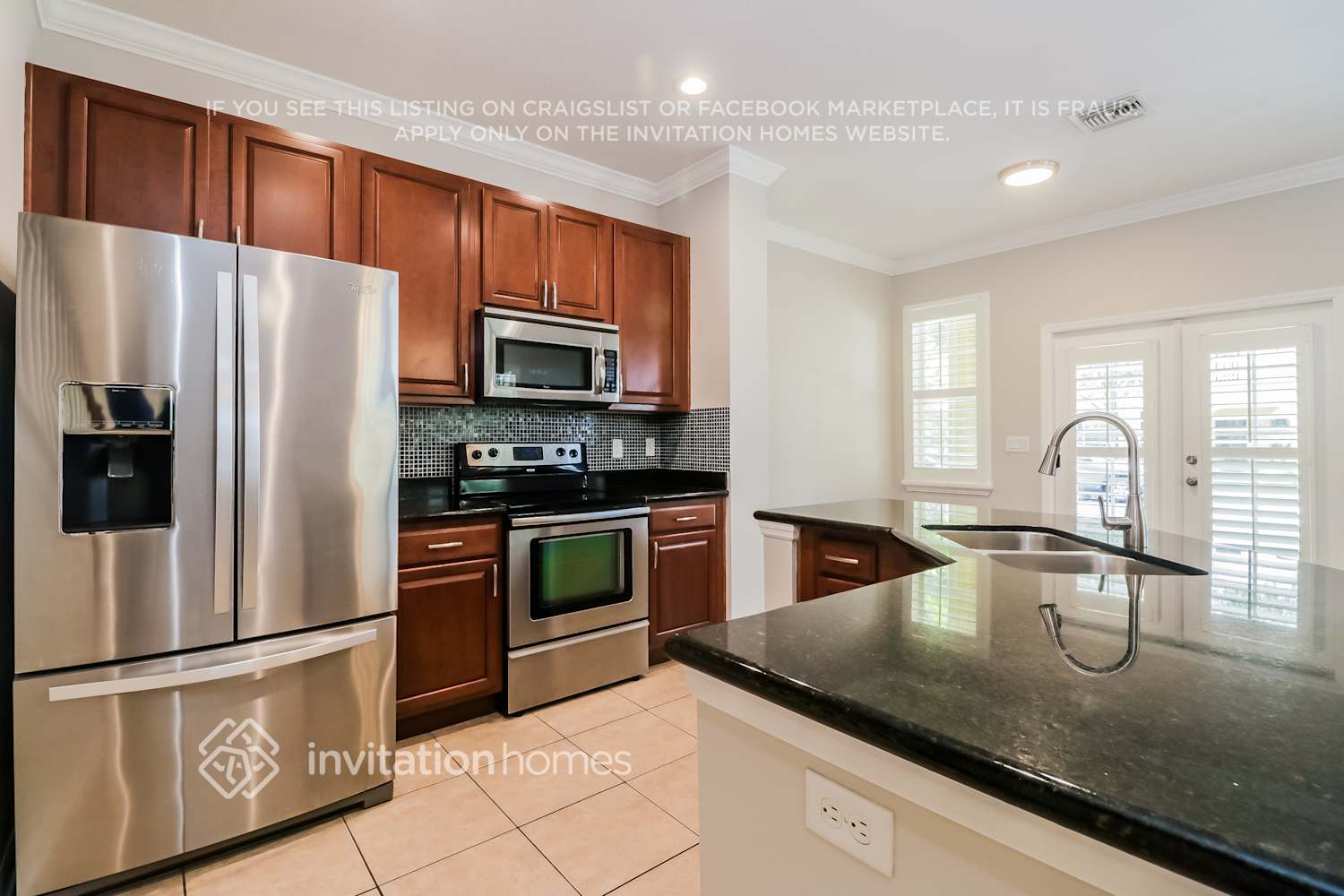 Building Photo - 7571 Tamarind Ave