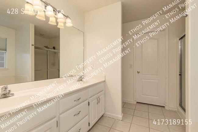 Building Photo - 428 S. Melaleuca-