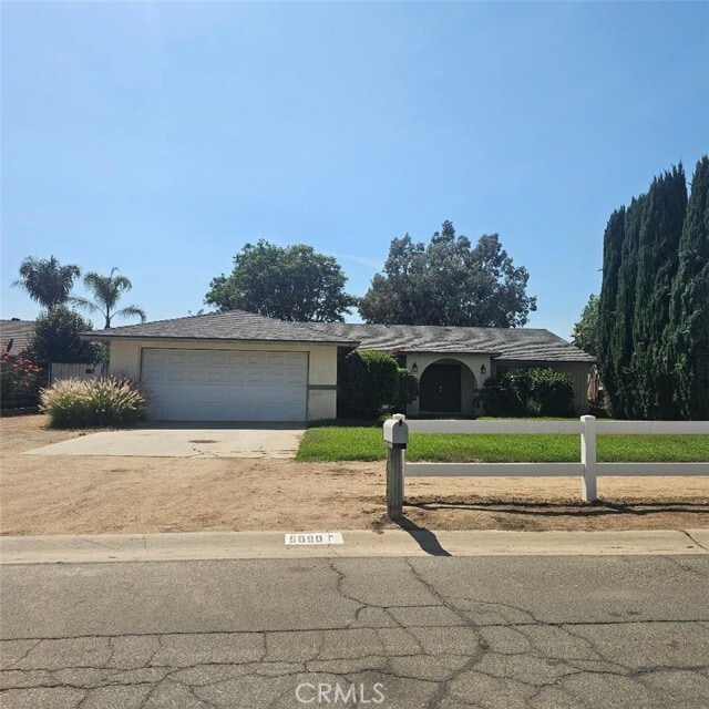 Primary Photo - 5090 Viceroy Ave