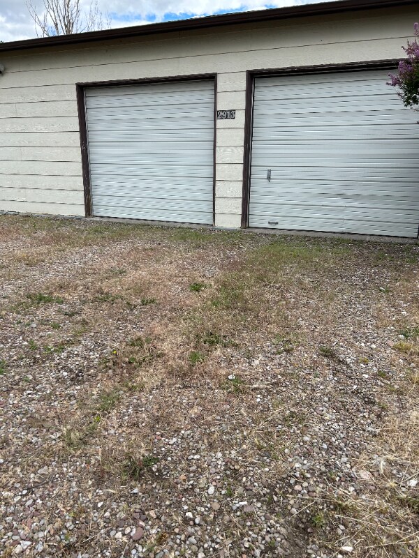 Building Photo - 2913 8th Ave N