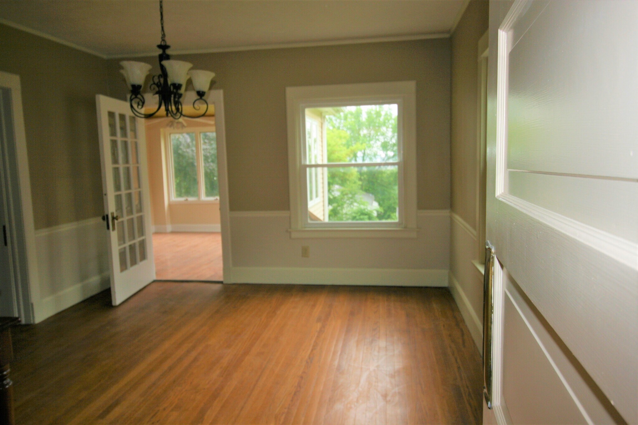 Building Photo - 636 21st St