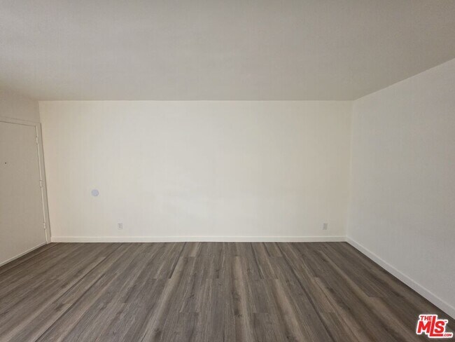 Building Photo - 1433 Brockton Ave