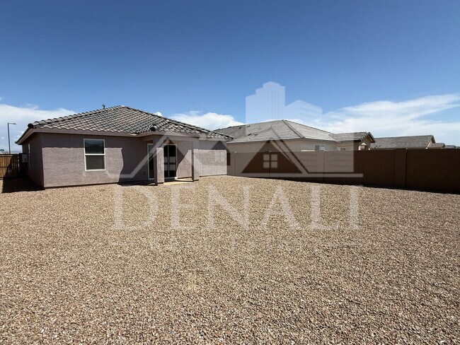 Building Photo - 32300 N Hermon Rd