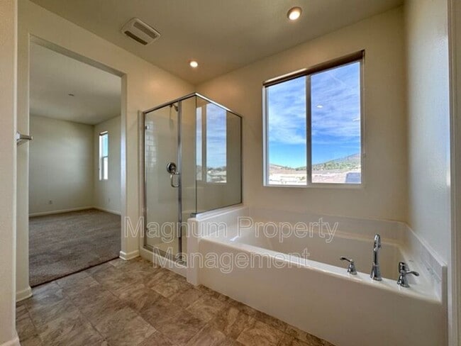 Building Photo - 31310 Reserve Dr