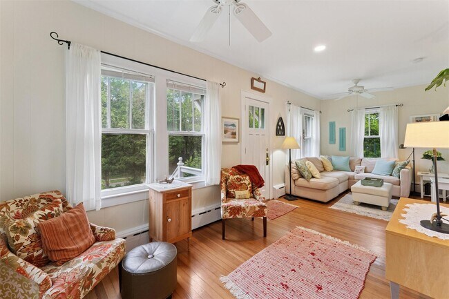 Building Photo - 21 Summit Blvd