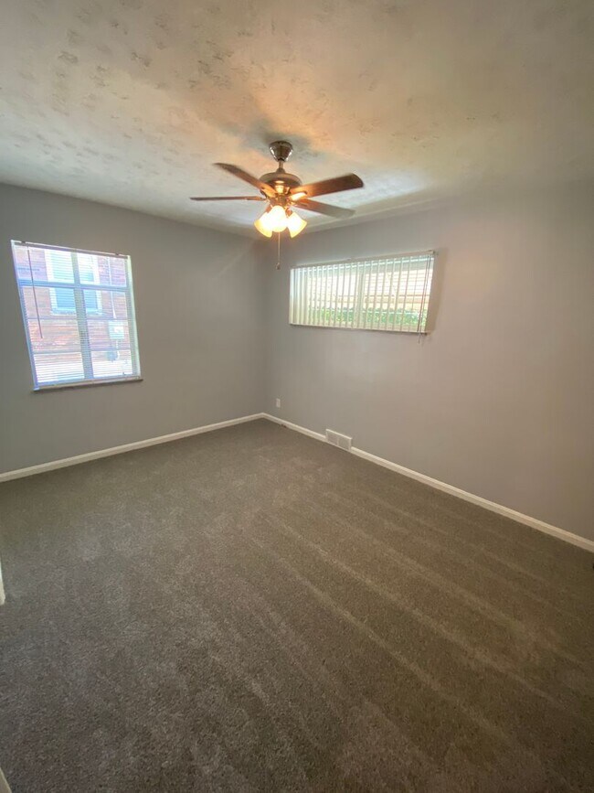 Building Photo - Cozy Single-Family Home in Fort Wright