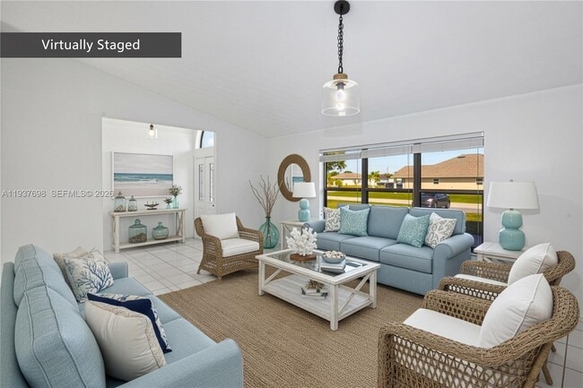 Building Photo - 5402 NW Emblem St