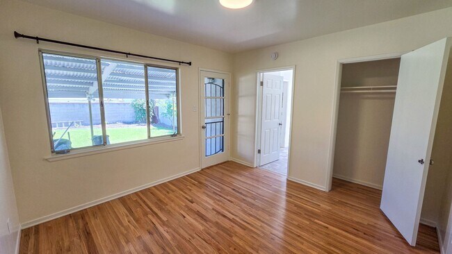 Building Photo - East Whittier 3 Bed 1.5 Bath House With Remodeled Kitchen and Bathrooms Available Now!