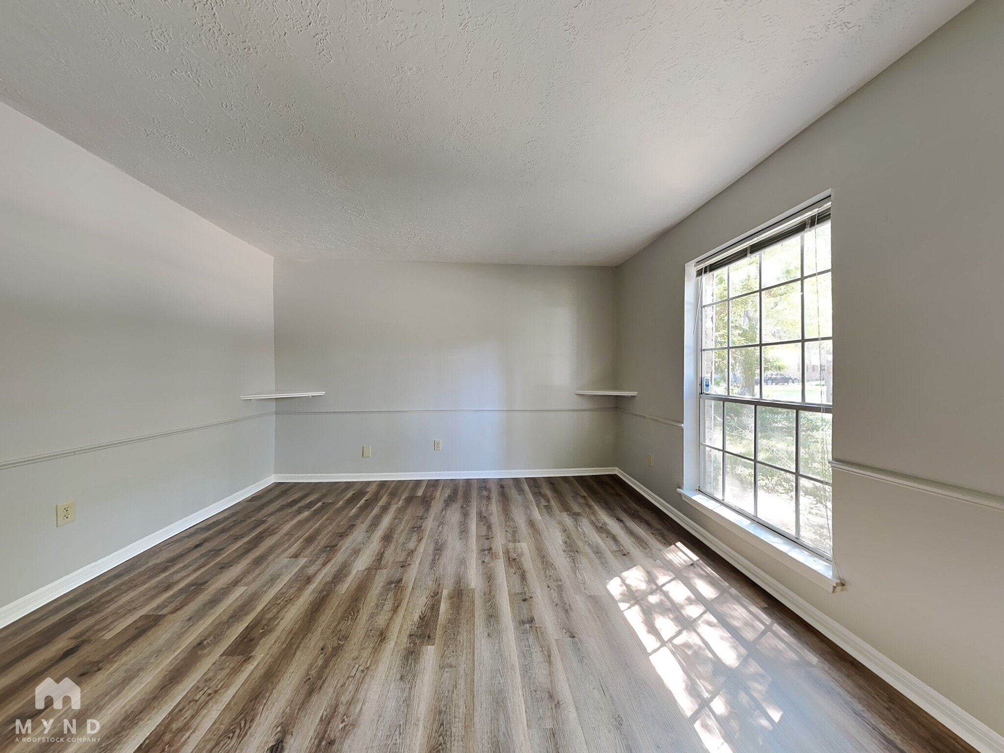 Building Photo - 15110 Gladebrook Dr