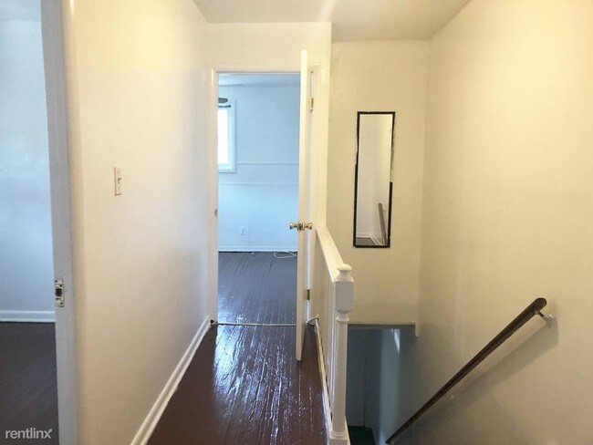 Building Photo - 3 br, 2 bath House - 1225 Queen St