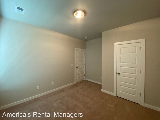 Building Photo - 4 br, 2 bath House - 170 Ridge View Circle