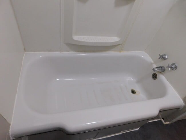 Primary Photo - 1 Bedroom duplex in Augusta, w/ Ramp!