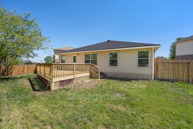 Building Photo - 1015 Glen Meadow Cove