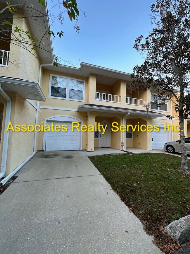 Building Photo - LOOK! Hot on the market! Spacious 2 bedroom condo in Mallorca Square! LOOK!