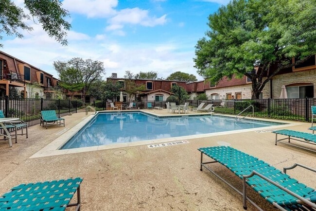 Building Photo - 7801 Shoal Creek Blvd