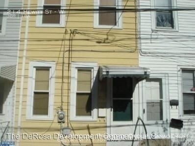 Primary Photo - Very Nice 3 Bedroom Home!