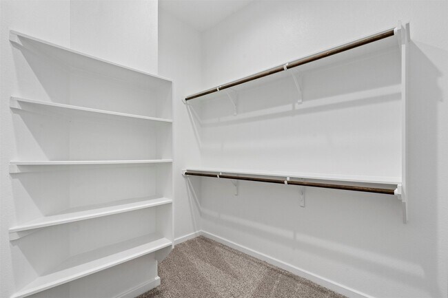 Building Photo - 131 Lukewood Cir