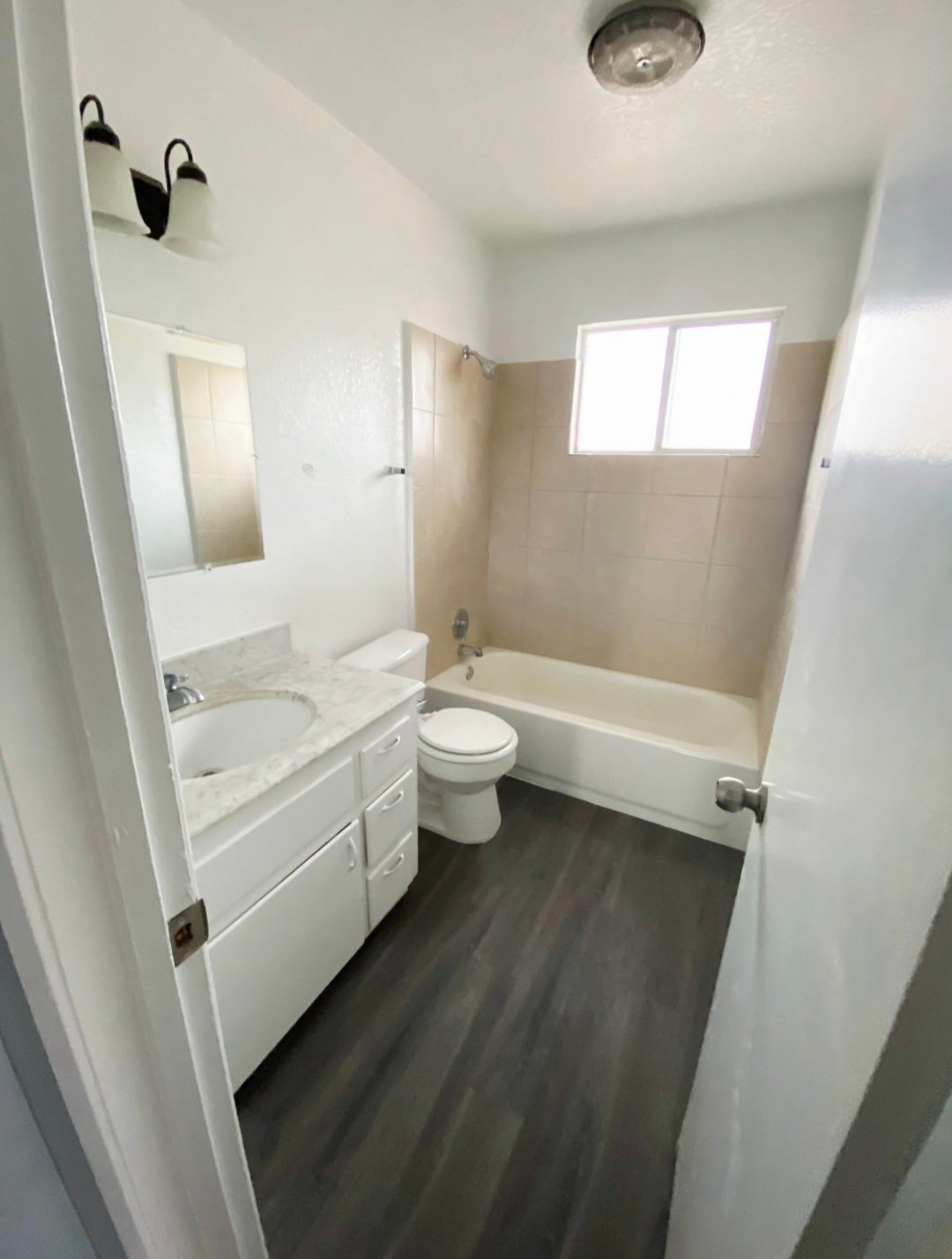 Building Photo - 1004 Mary Jane Cir