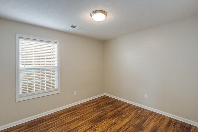 Building Photo - 2481 Crescenzio Way