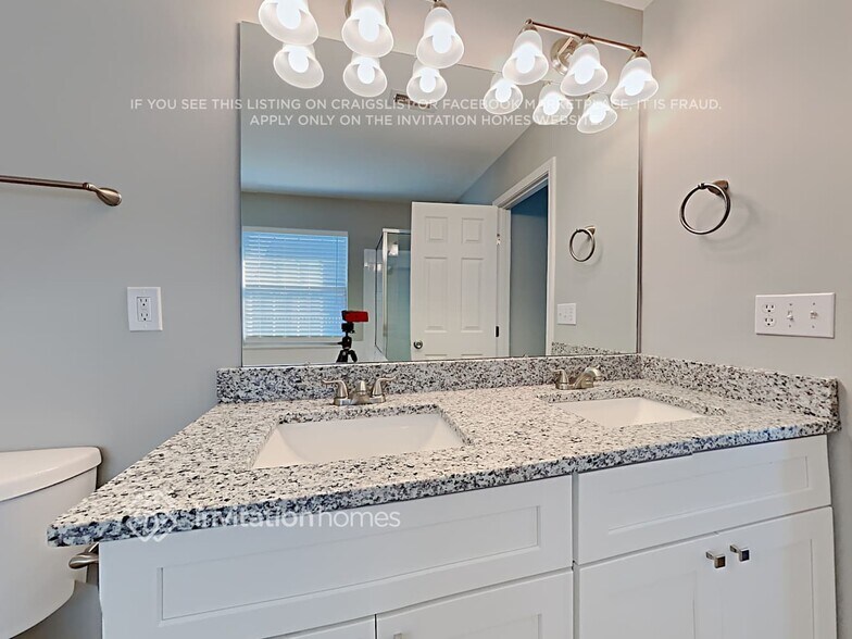 Building Photo - 3515 Balsam Tree Dr