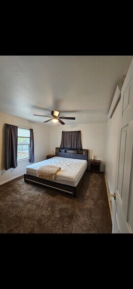 Building Photo - 207 Saint Andrew St