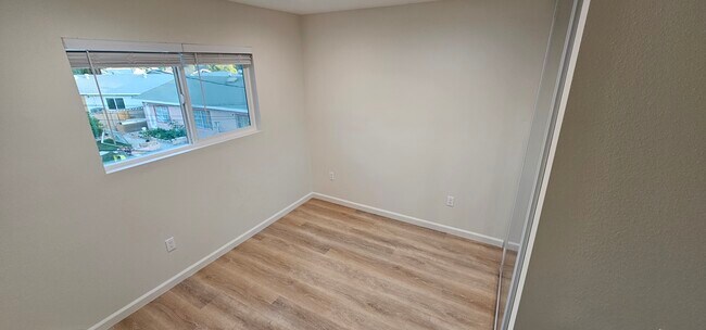 Building Photo - 6201 Jackie Ave