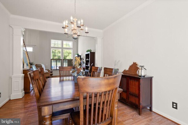 Building Photo - 6050 Smooth Stone Pl