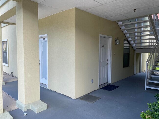 Primary Photo - 5402 Marcella Ave