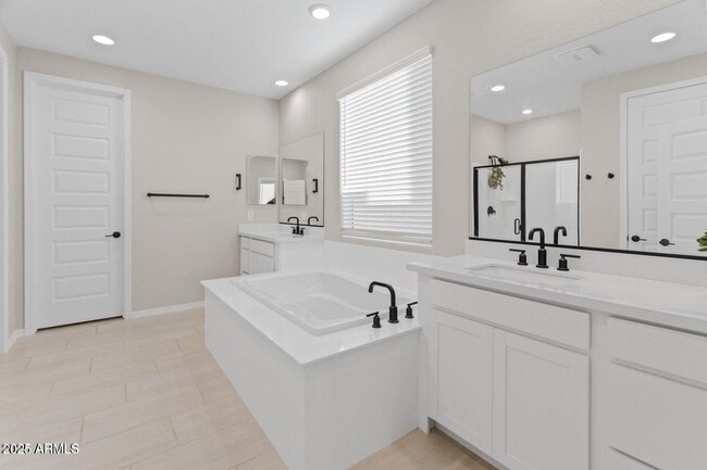 Building Photo - 14274 W Sand Hills Rd