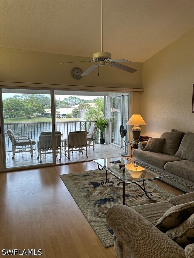 Building Photo - 306 Emerald Bay Cir