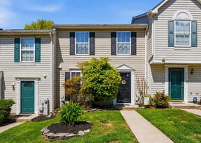 Building Photo - 912 Jessicas Ln