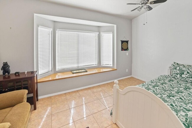 Building Photo - 603 Brookline Loop