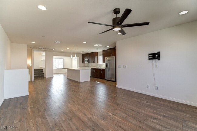 Building Photo - 1349 Jewelstone Cir