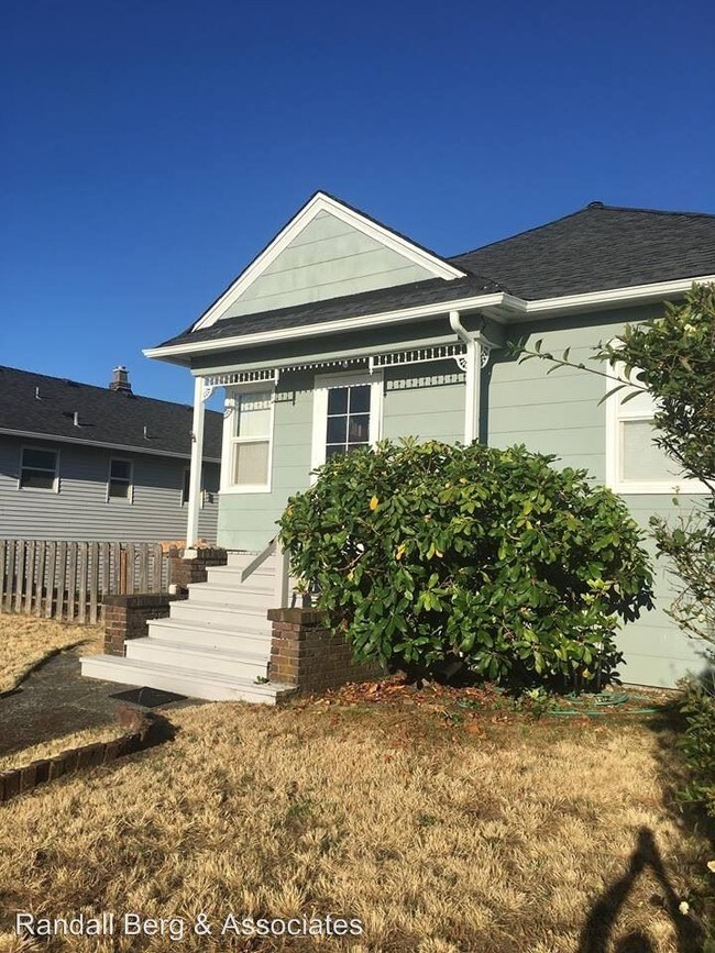 Primary Photo - 2 br, 1 bath House - 4847 41st Avenue SW
