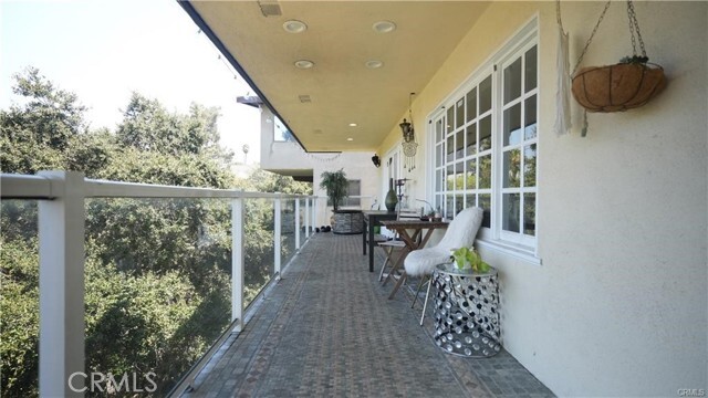 Building Photo - 1537 Wildwood Dr