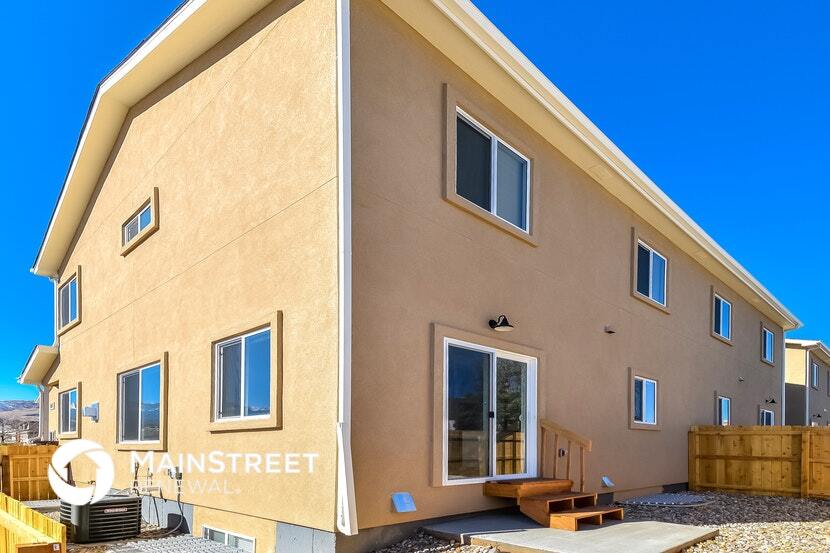 Building Photo - 4409 Light View