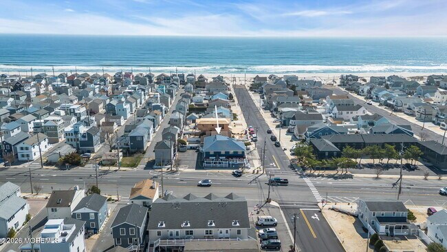 Building Photo - 65 Grand Central Ave