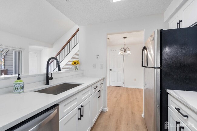 Building Photo - 7518 Tamarron Dr