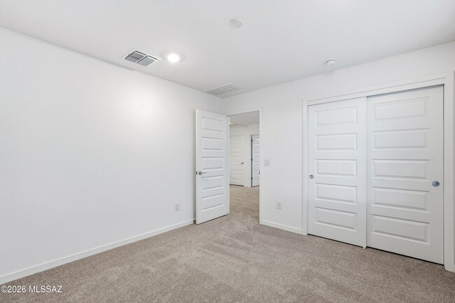 Building Photo - 8774 S Cir. Generoso