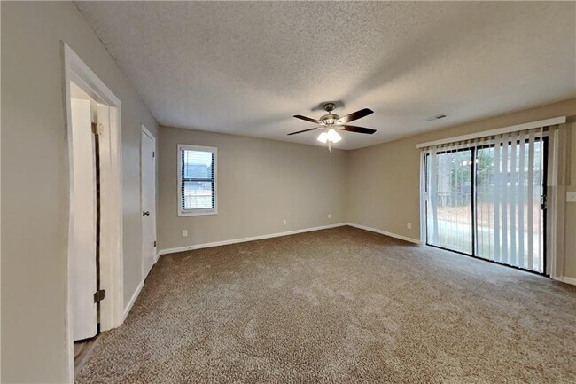 Building Photo - 2788 Water Valley Rd